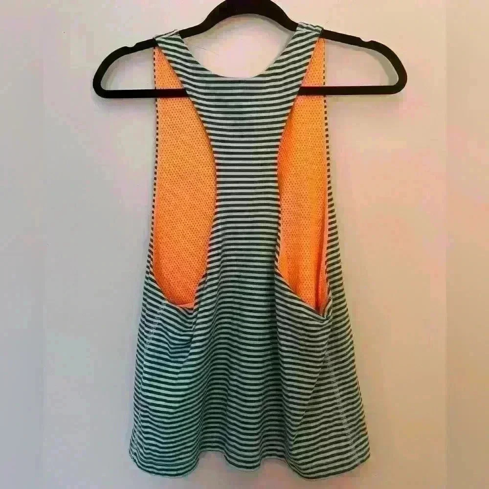 Nike Reversible “Just Do It” Tank - Picture 3 of 5